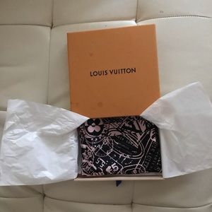 Louis Vuitton Scarf